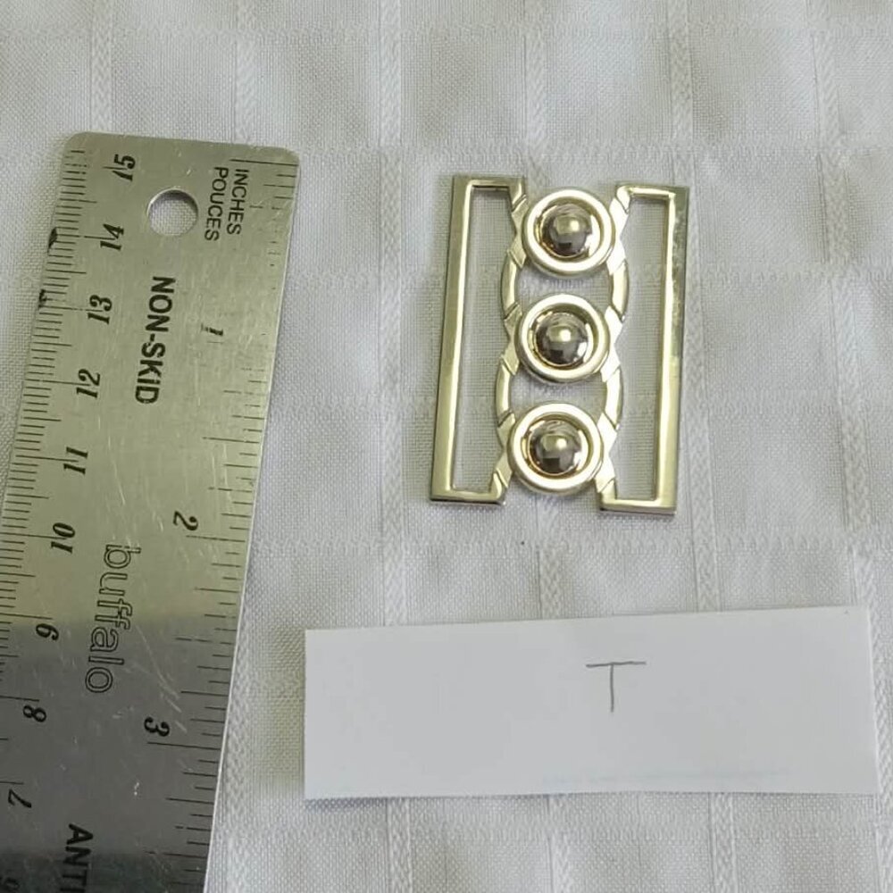 T- Vintage silver-colored elastic belt buckleThe lengths are measured in the pho